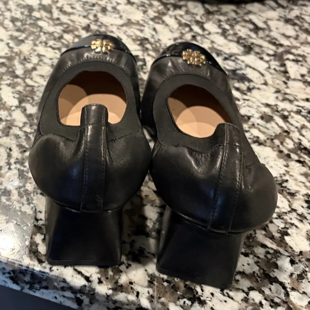 Tory Burch cap toe Jolie block heel pumps - Picture 3 of 4
